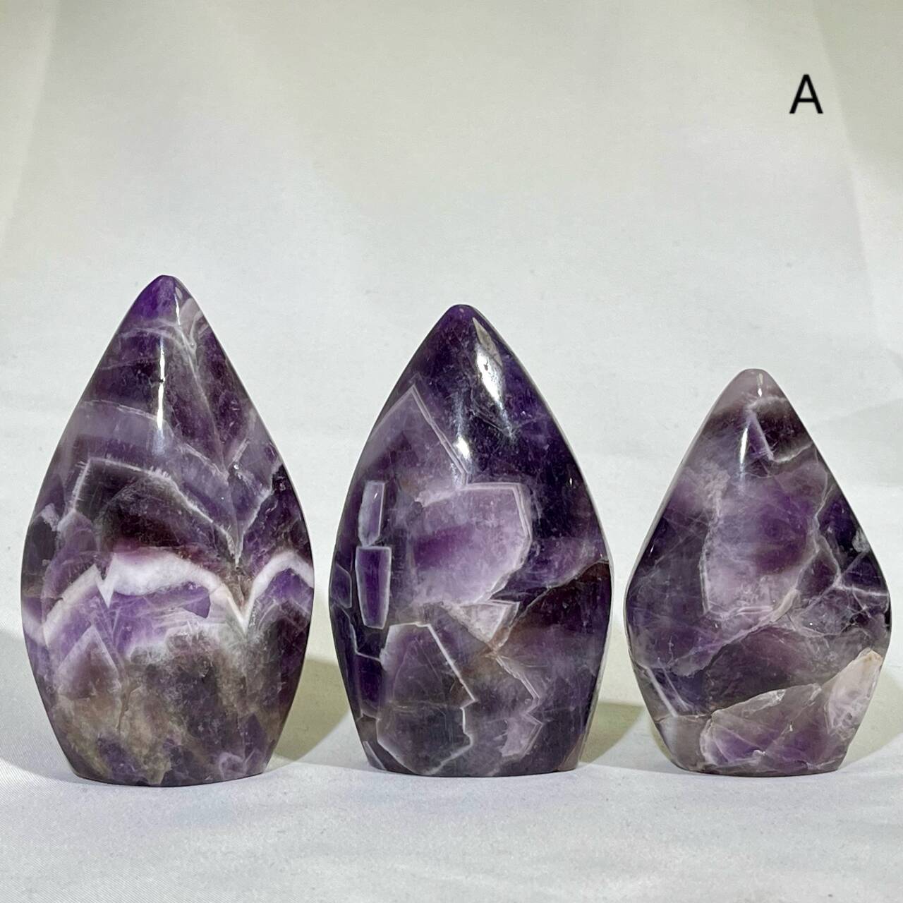 3‘ Dream Amethyst Ornament