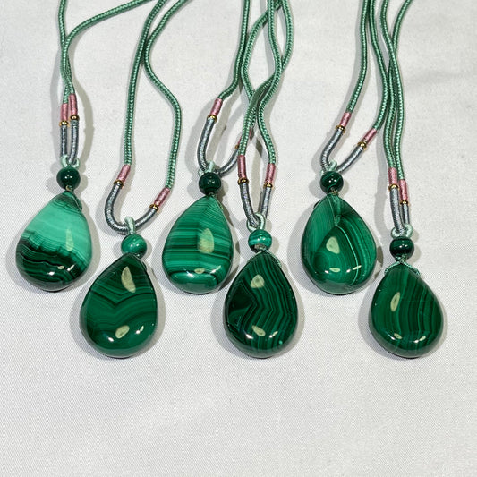 1.2'Malachite Tear Drop Necklace