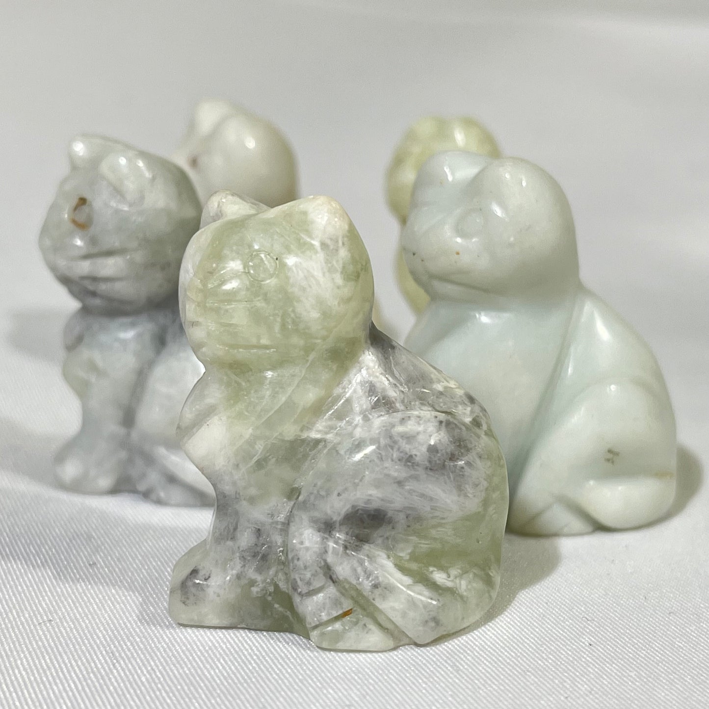 9 Types 1.5' Cat Carving Crystal Wholesale