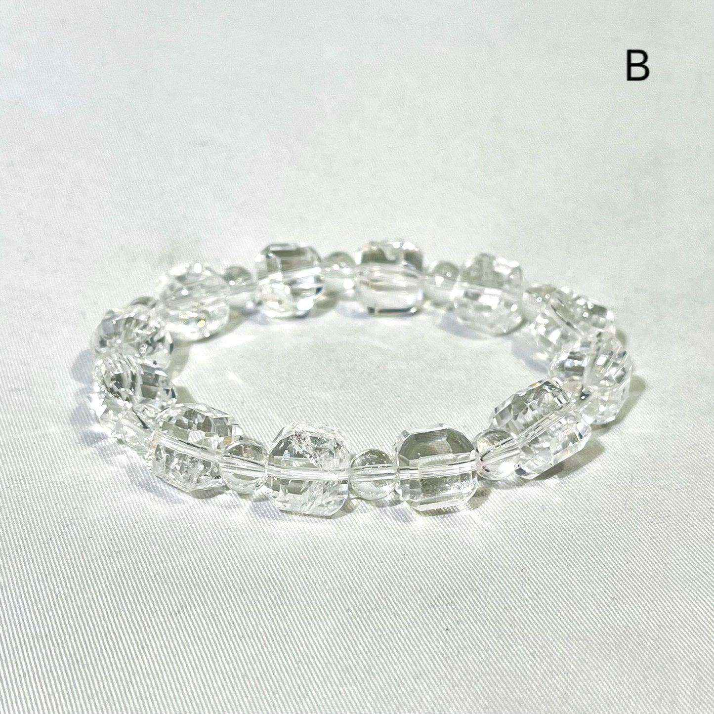 8-12mm Differnet Style Clear Quartz Bracelet