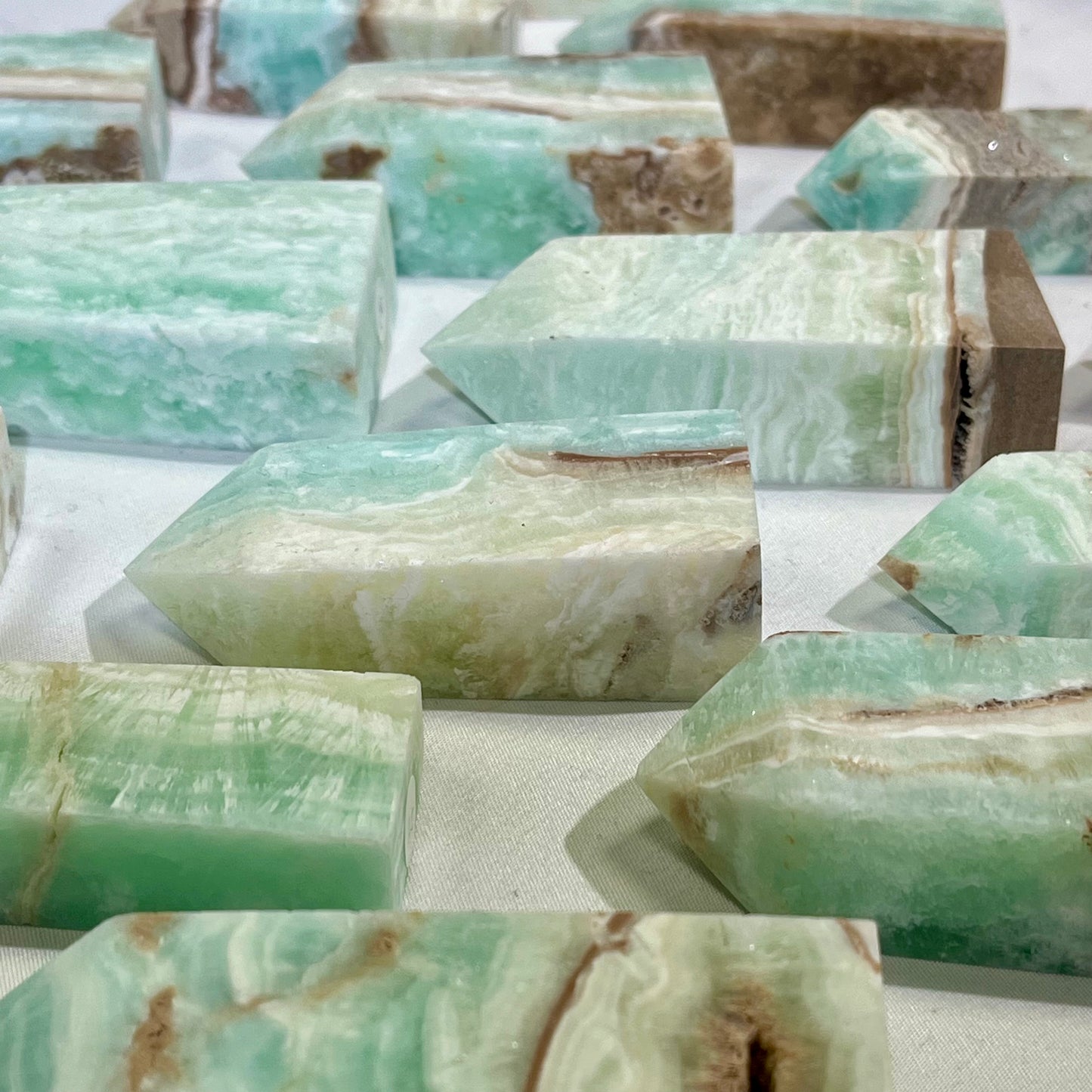 Caribbean Calcite Points Wholesale Tower