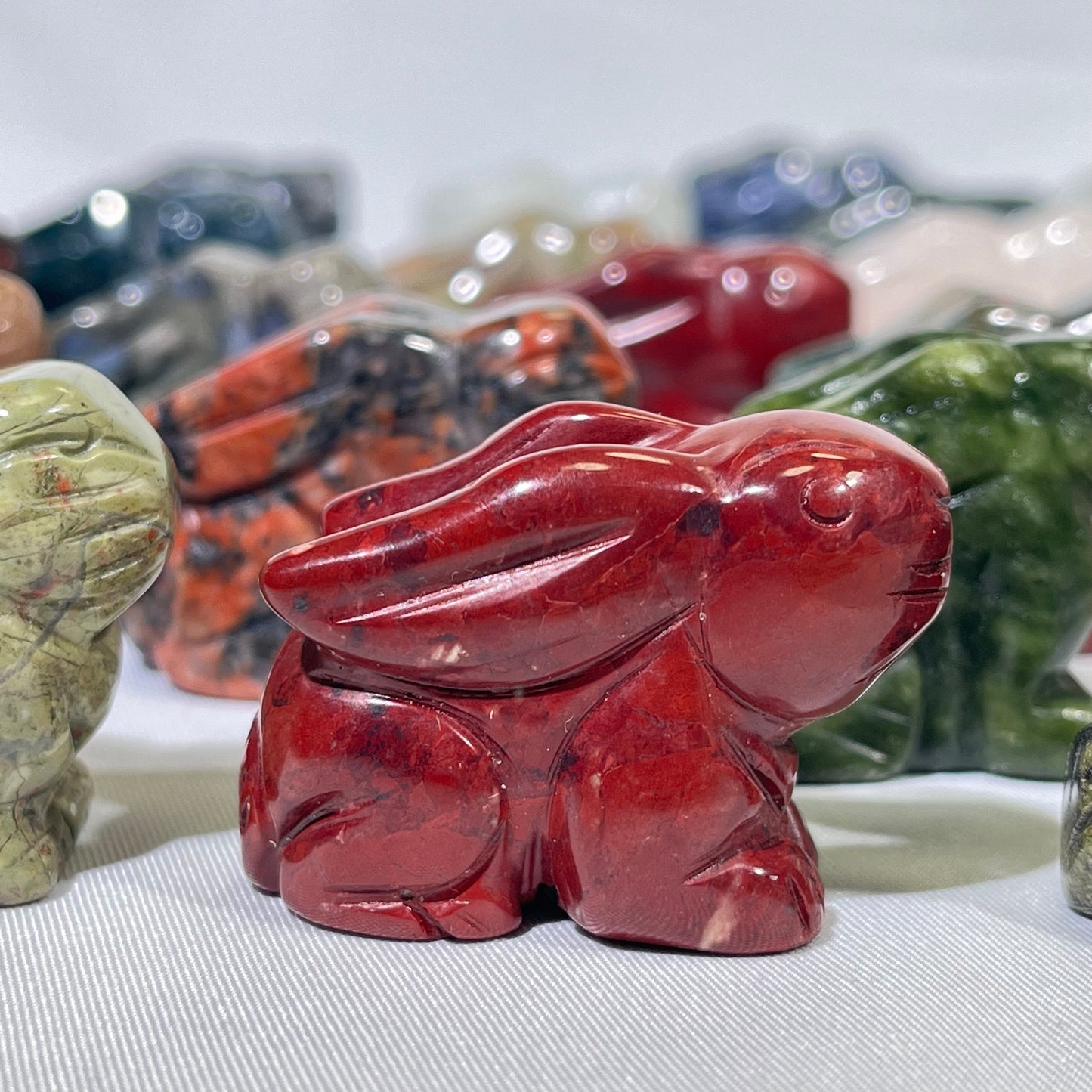 19 Types 1.5' Rabbit Crystal Carving