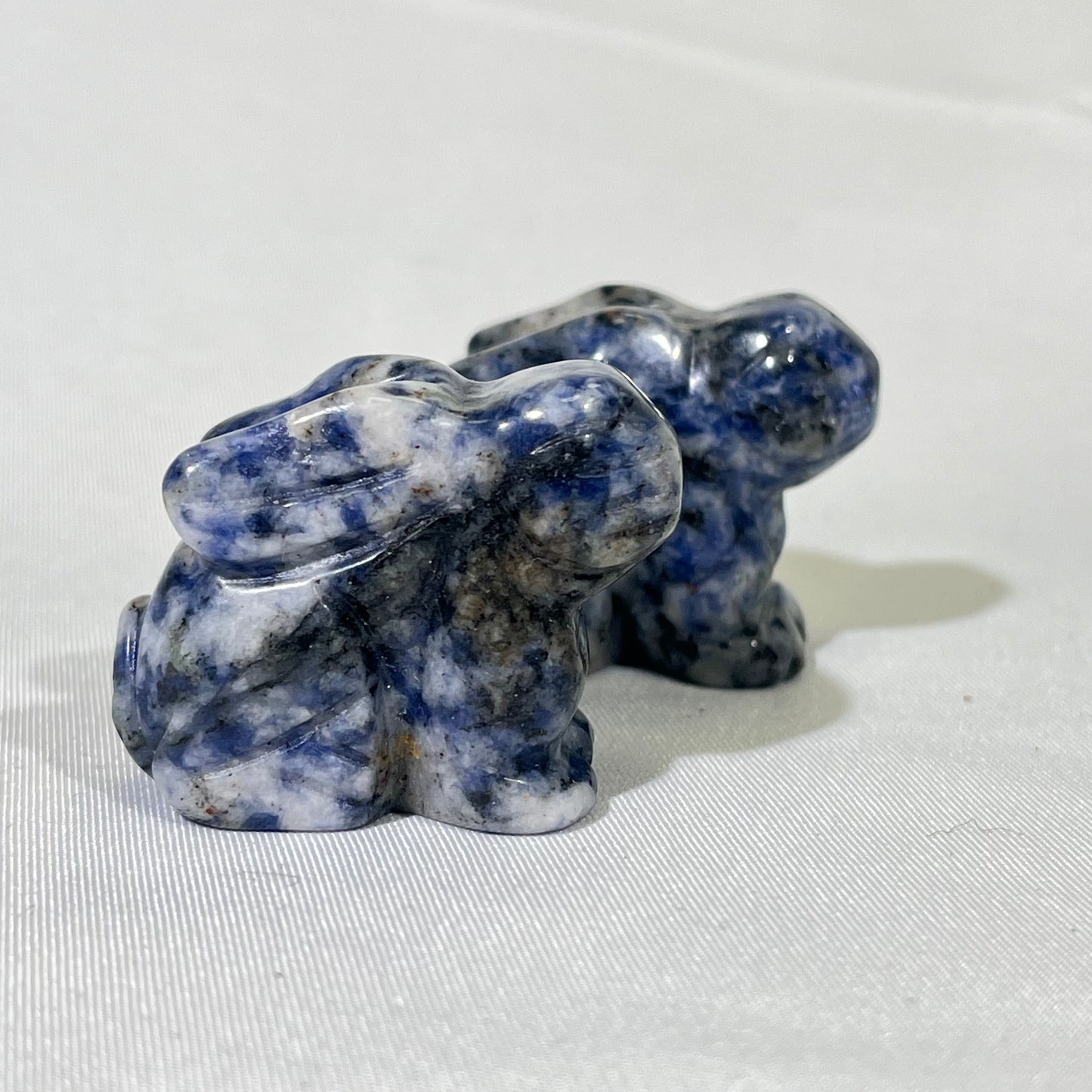 19 Types 1.5' Rabbit Crystal Carving