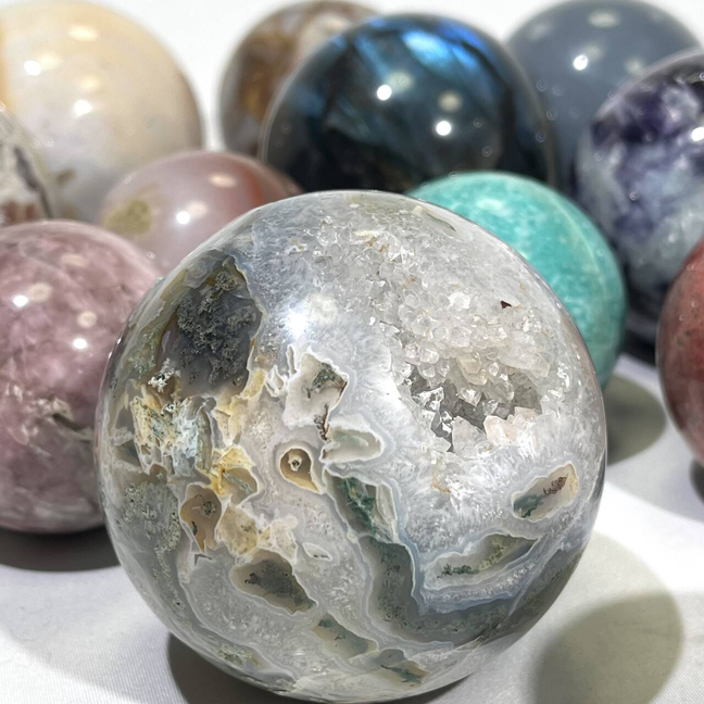 Differnet Style High Quality Spheres
