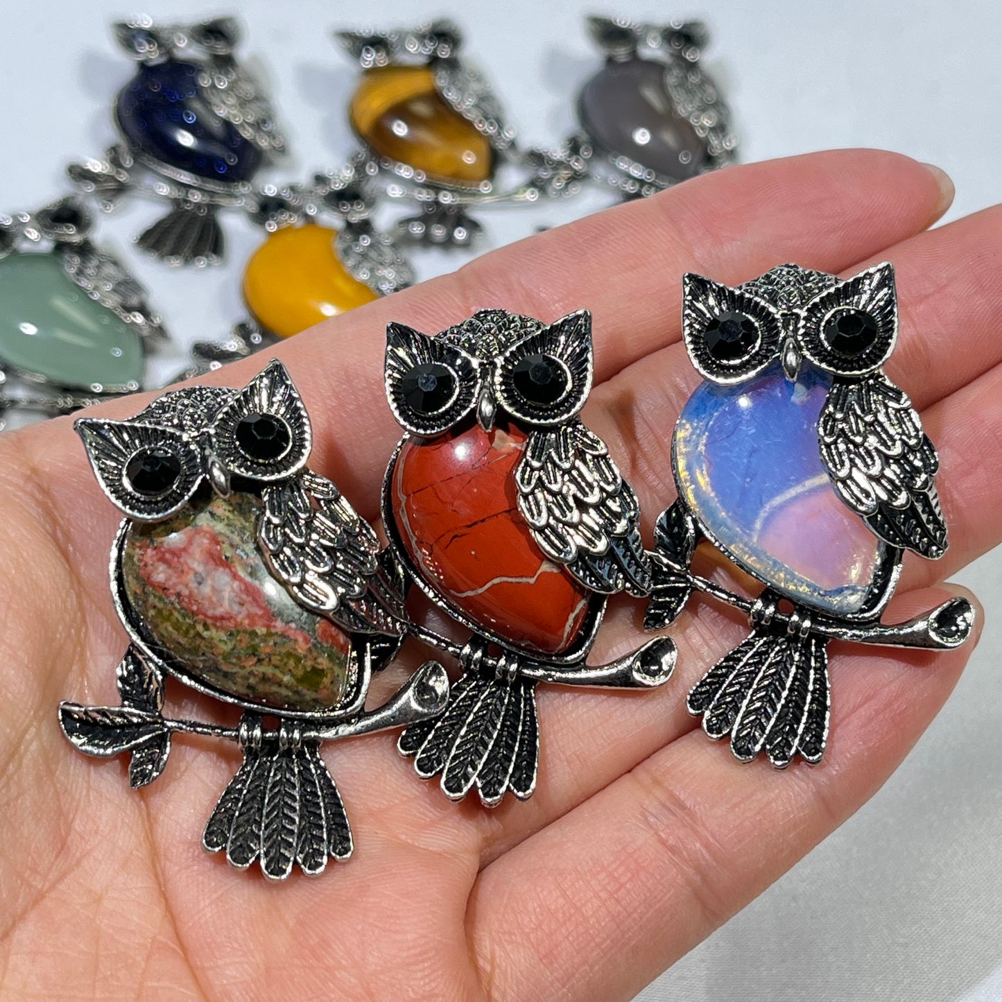 10 Types 1.7' Owl Pendant/Pin