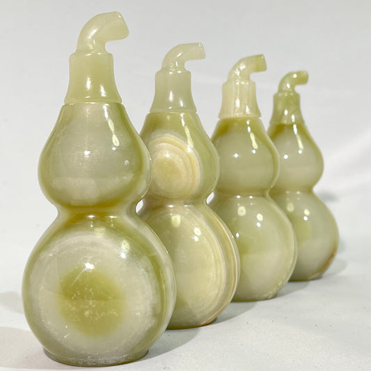 Jade Hulu Carving