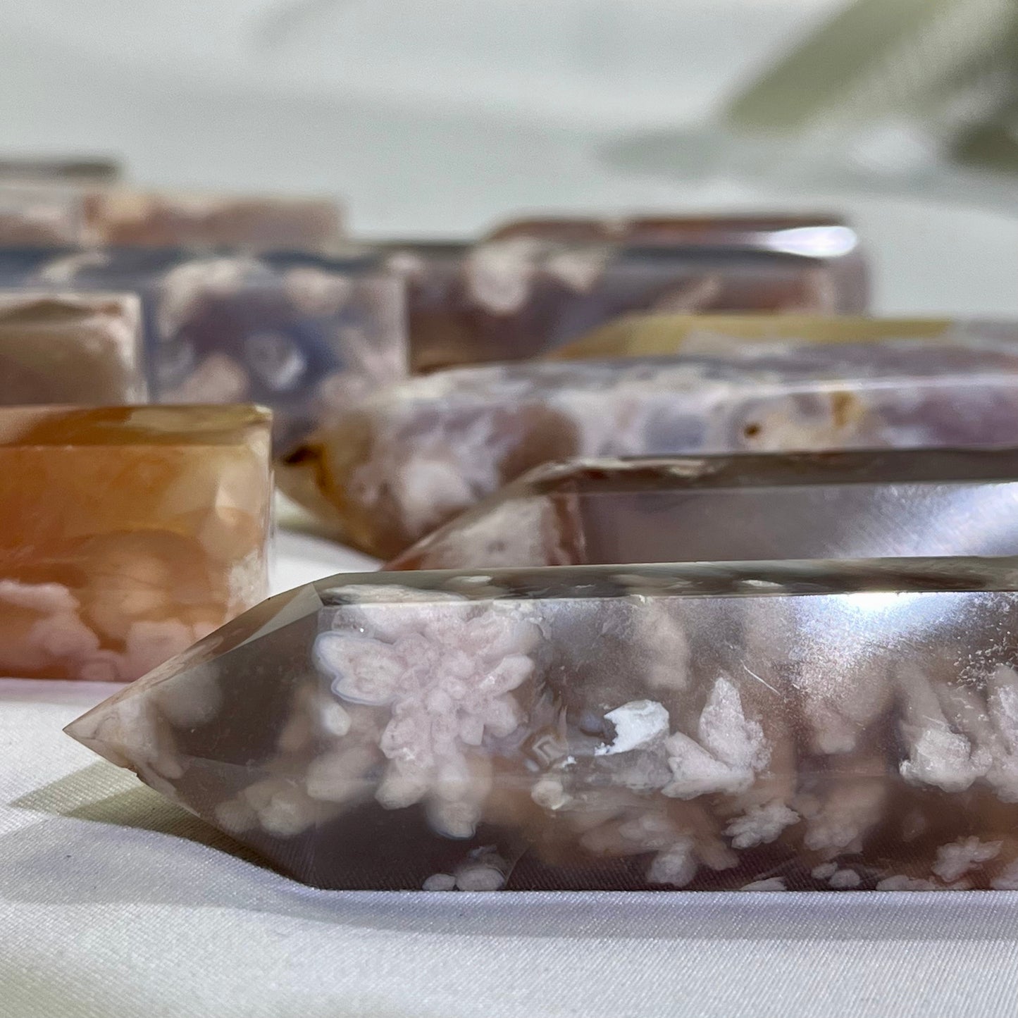 Sakura Agate Point Flower Agate Tower Wholesale