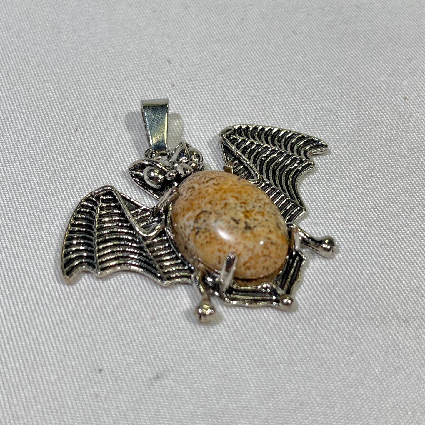 11 Types 1.2' Bat Pendant