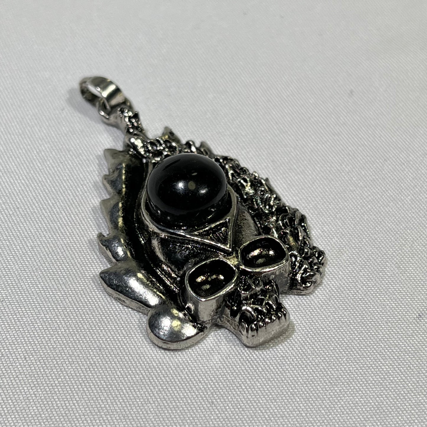 10 Types 2.1' Skull Pendant