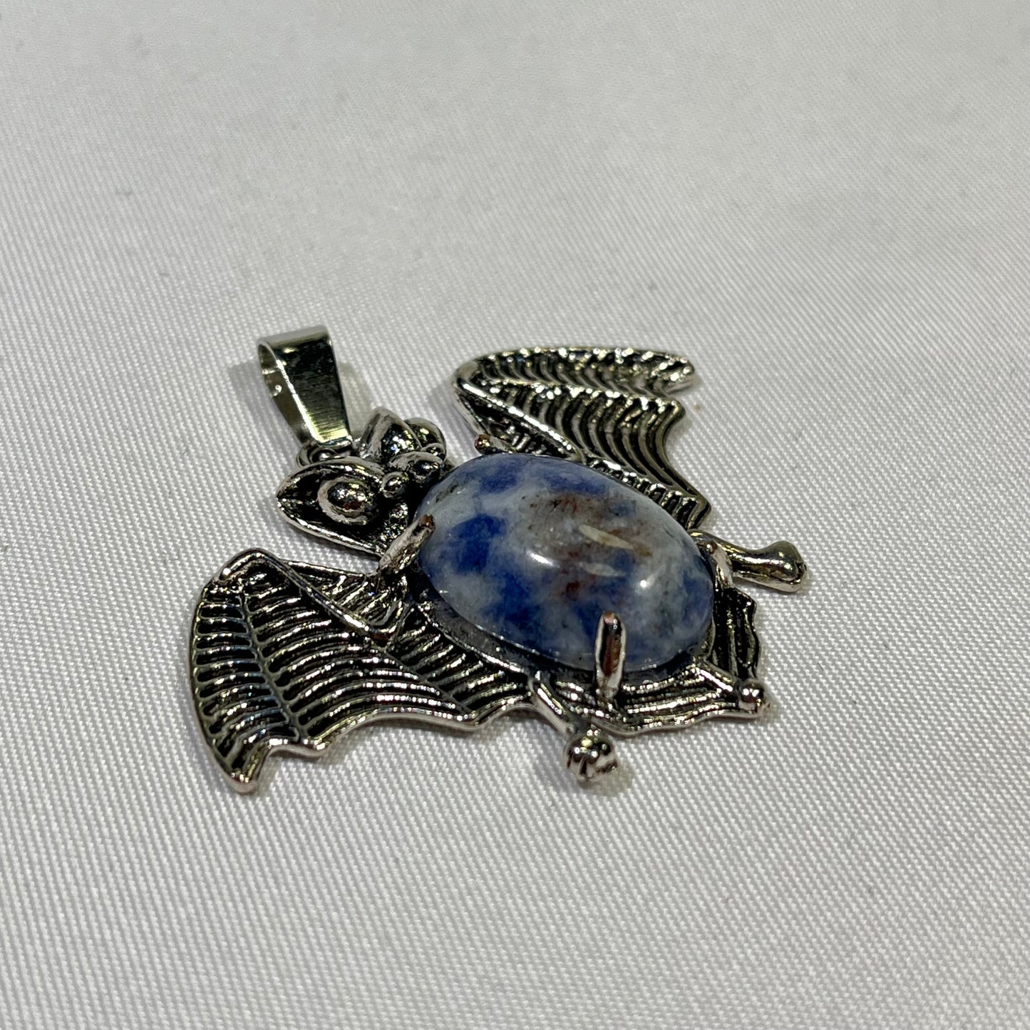 11 Types 1.2' Bat Pendant