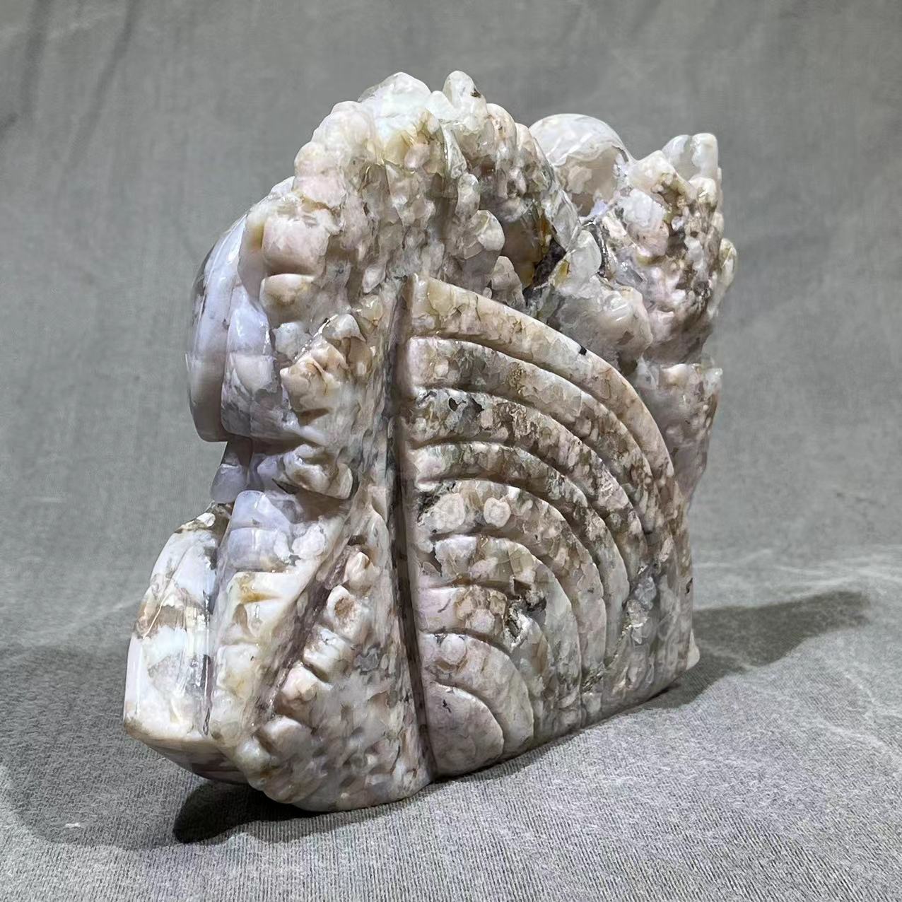 Flower Agate Sea Animal Carving