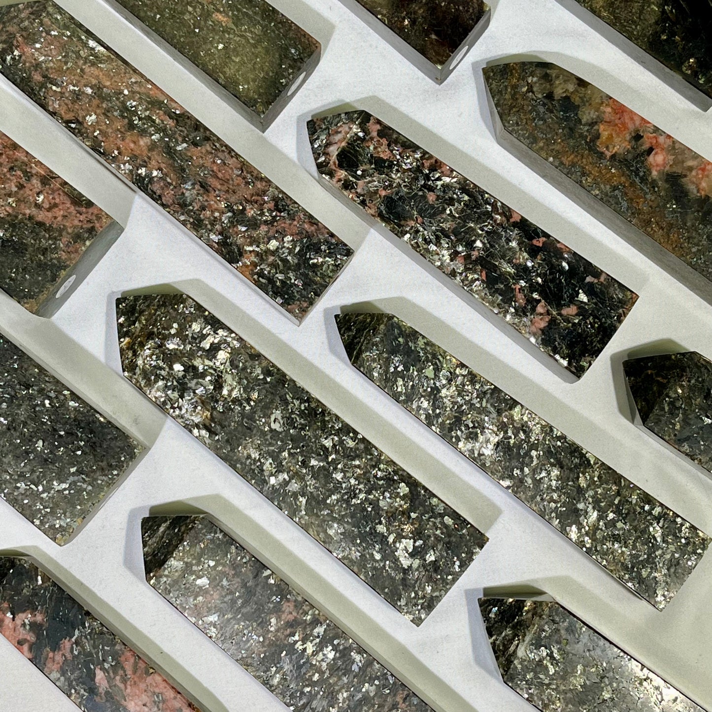 Black Mica Tower Wholesale Point