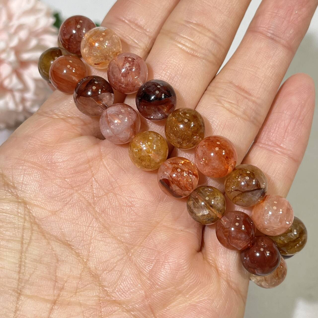 10-10.5mm Golden Healer and Fire Quartz Brecelet
