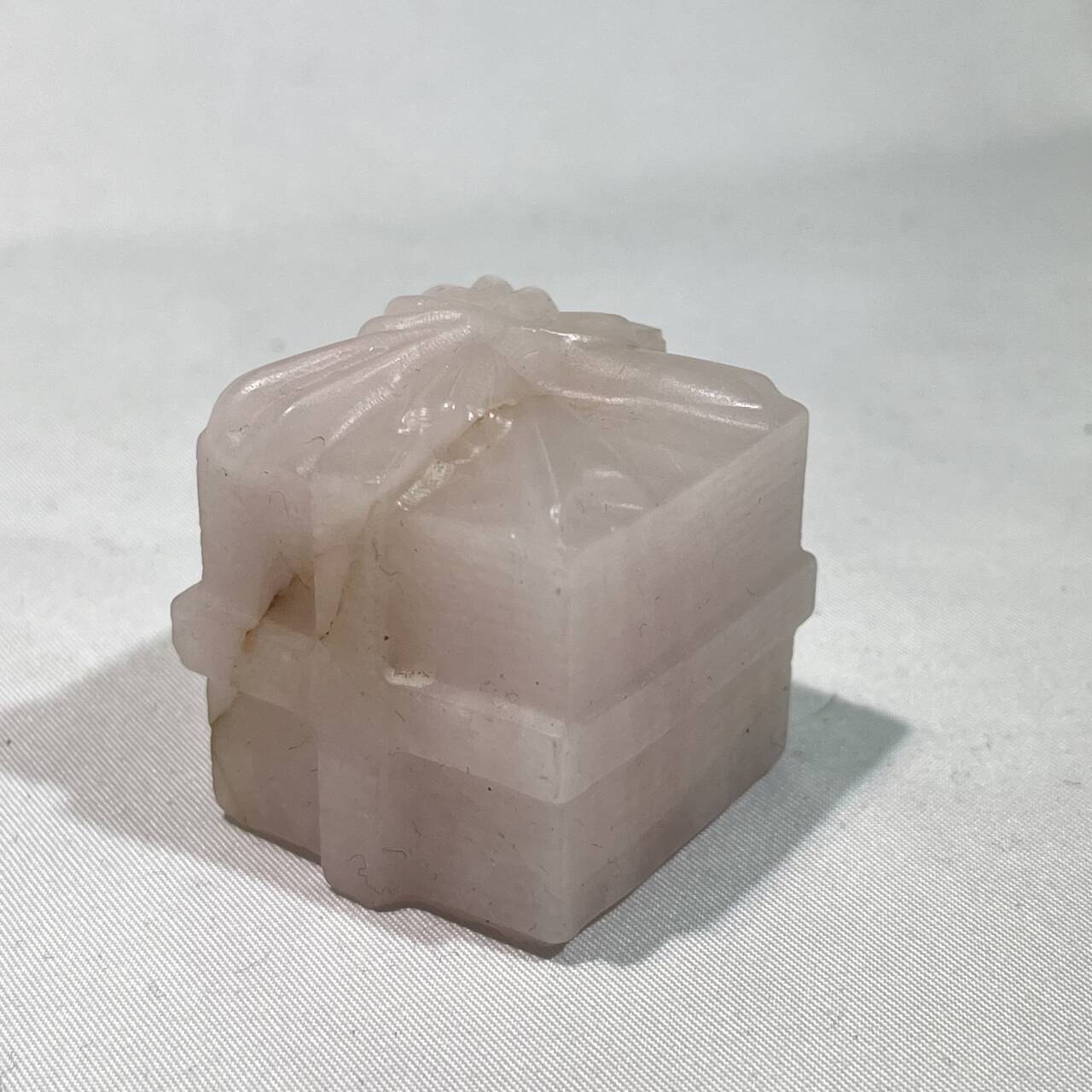 9 Types 2.5' Gift Box Carving Wholesale Crystal