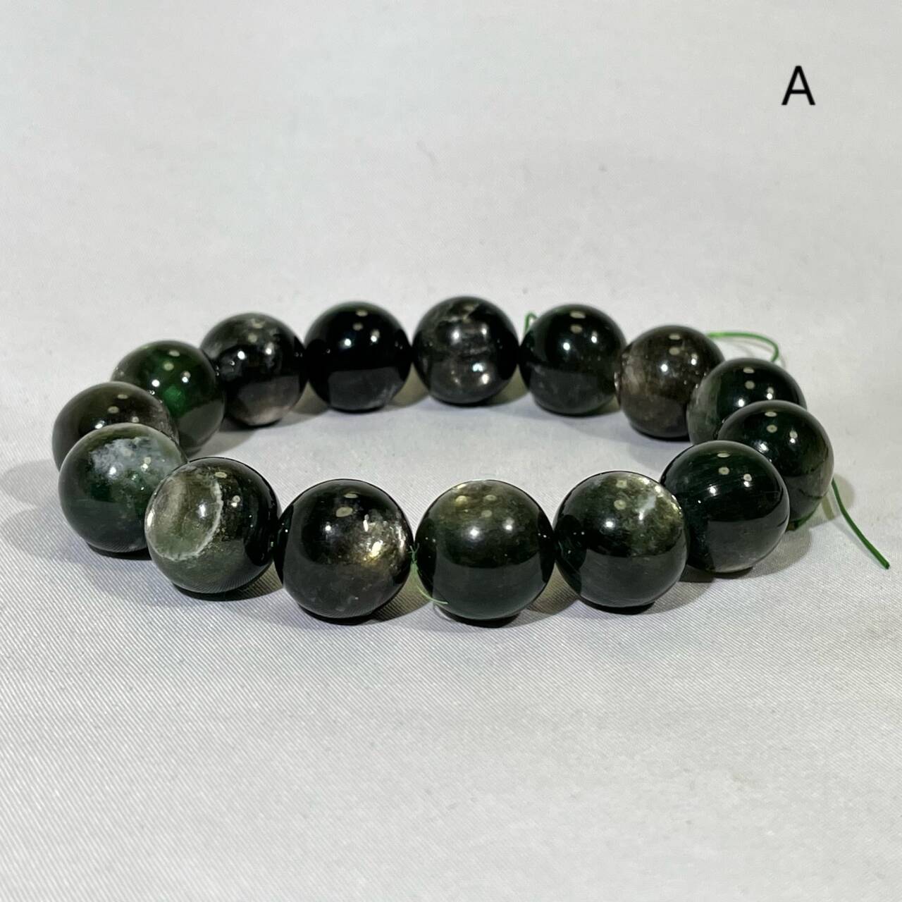 13-16mm Green Mica Bracelet