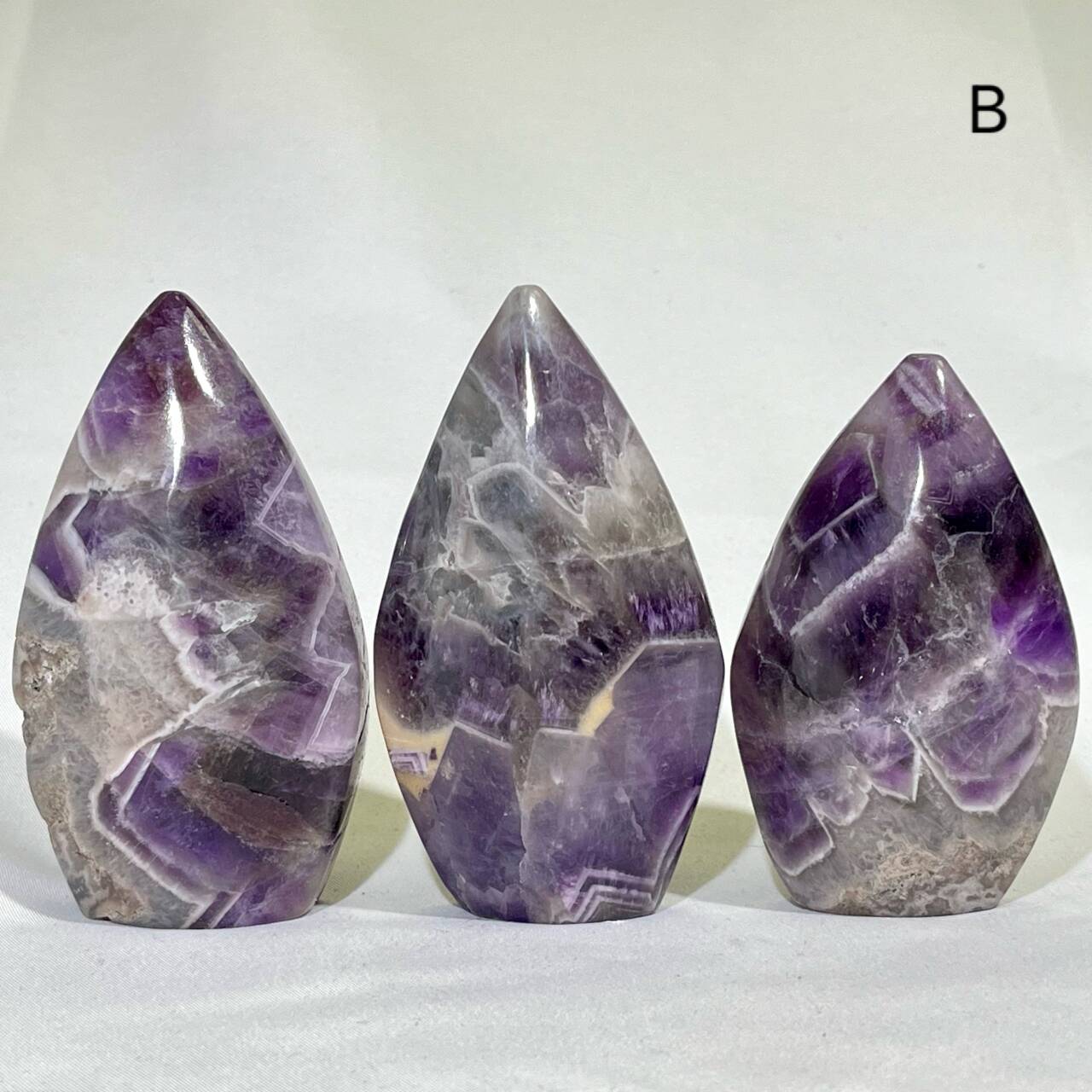 3‘ Dream Amethyst Ornament