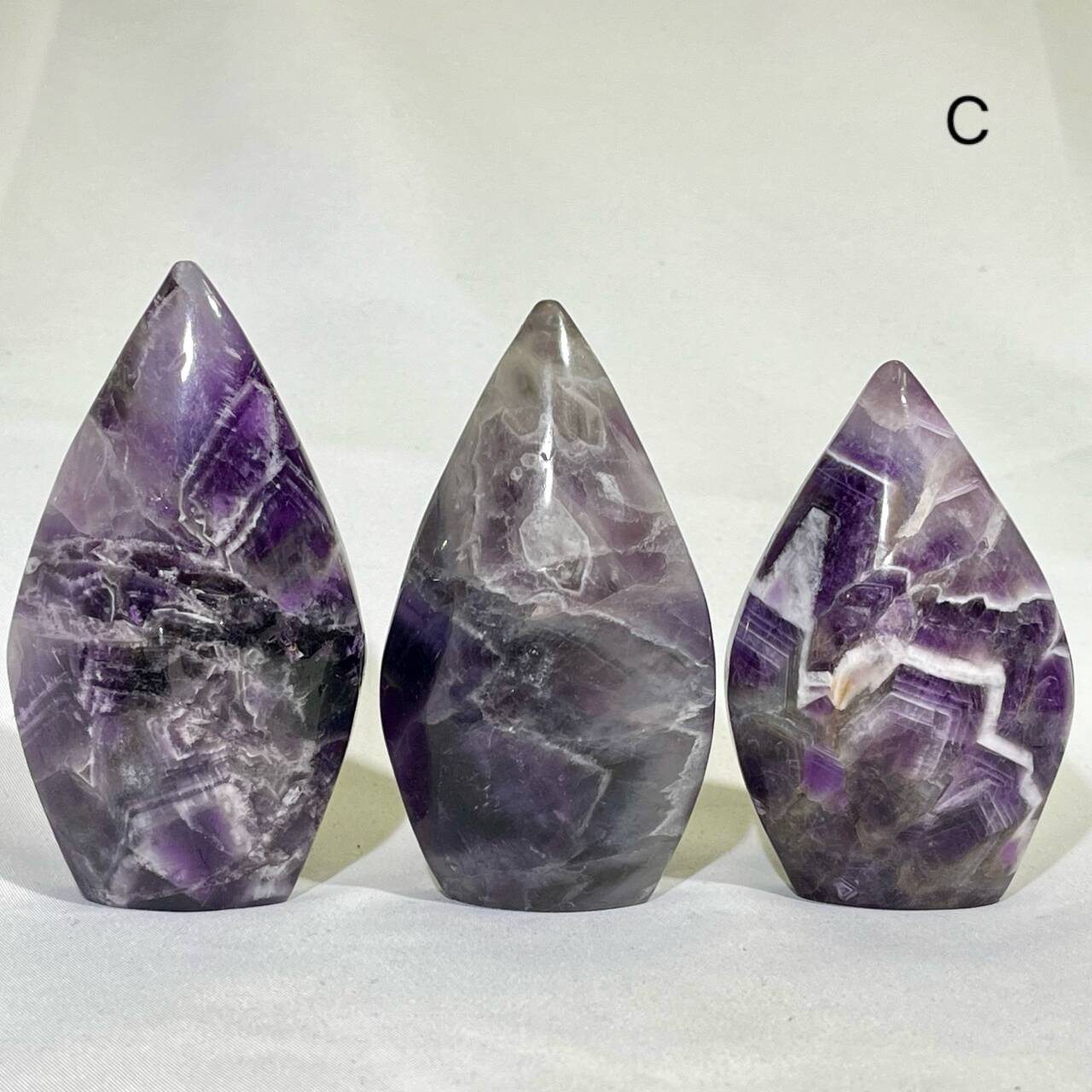 3‘ Dream Amethyst Ornament