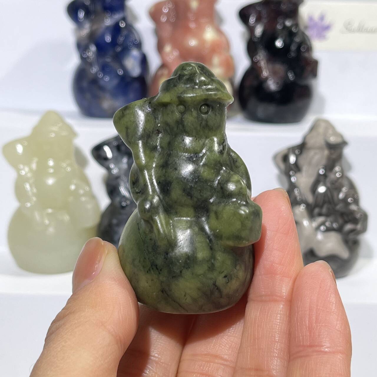 7 Types 2' Sonwman Carving Christmas Wholesale Crystal