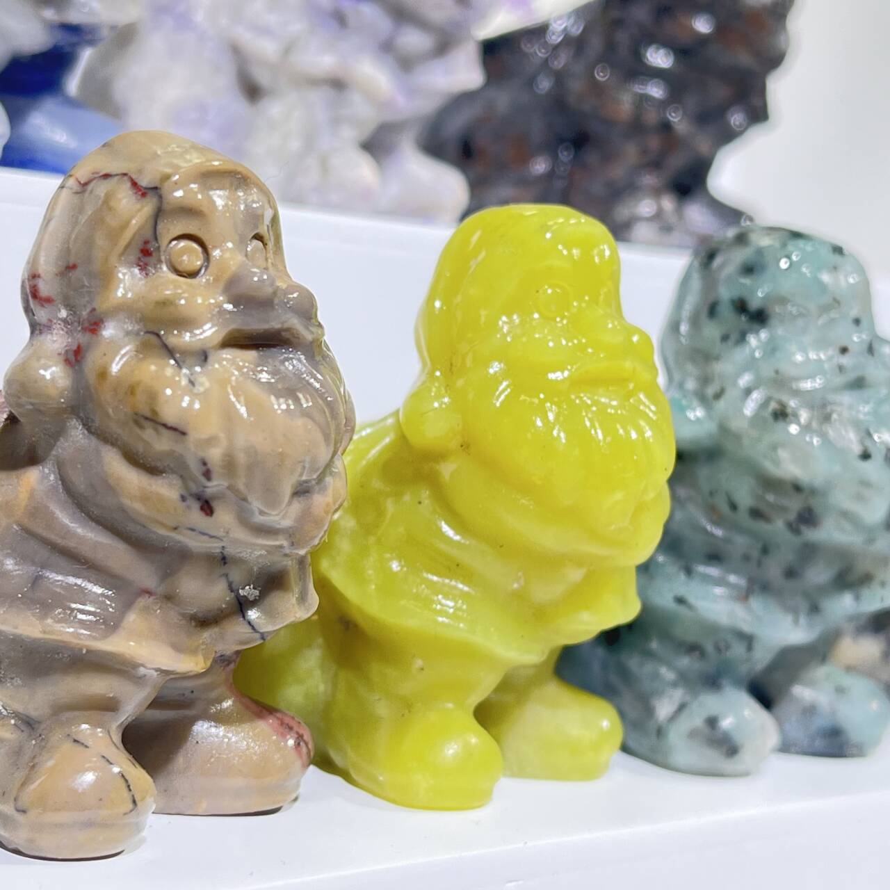 7 Types 2' Santa Claus Carving Wholesale Crystal Christmas