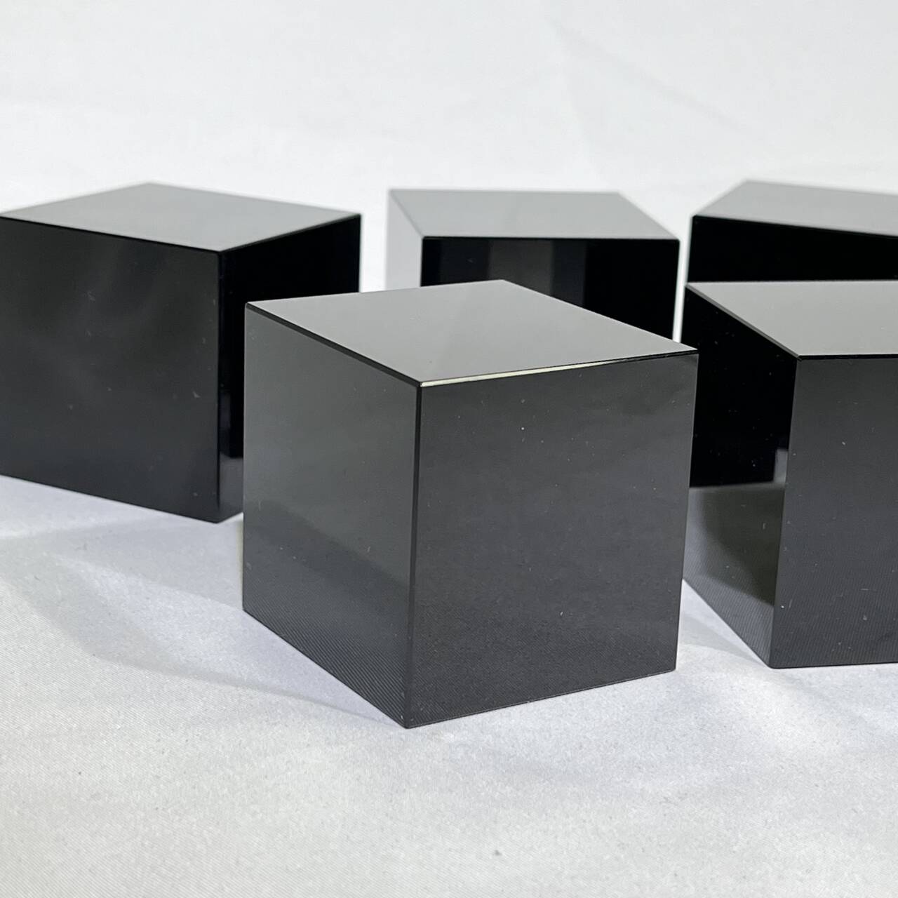 1.37' Black Obsidian Cube