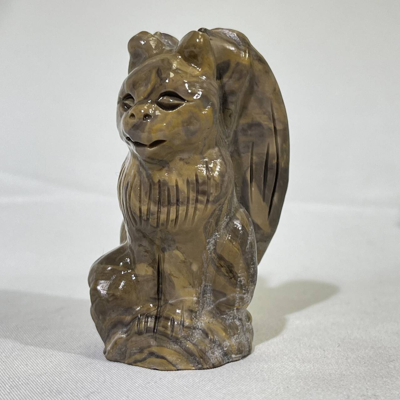 Differnet Material Angel Cat Carving