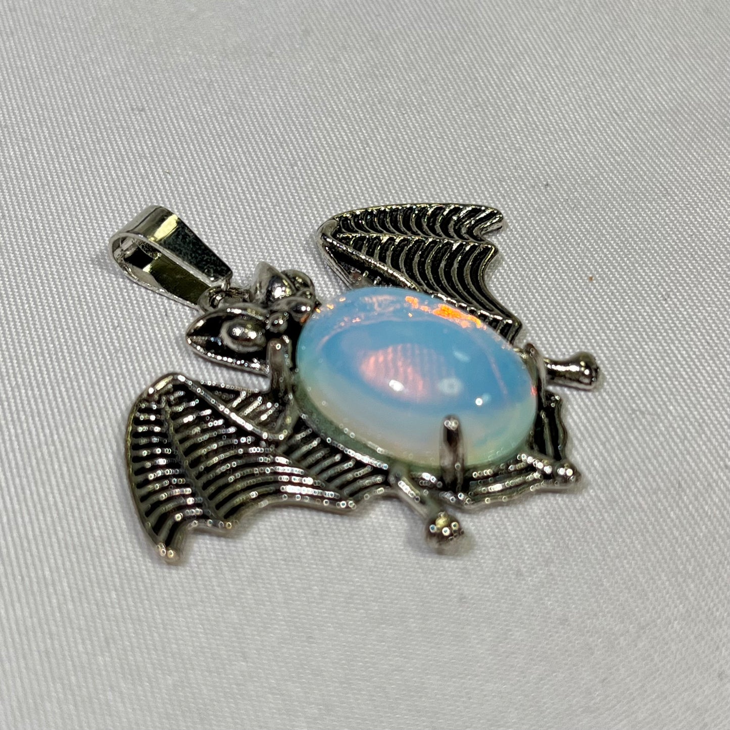 11 Types 1.2' Bat Pendant