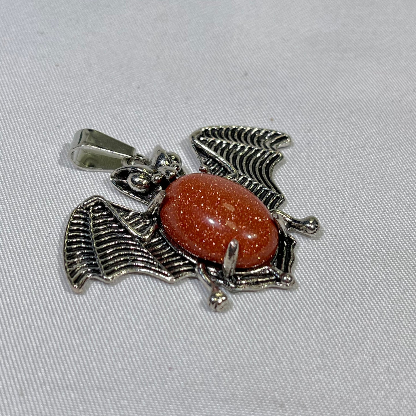 11 Types 1.2' Bat Pendant