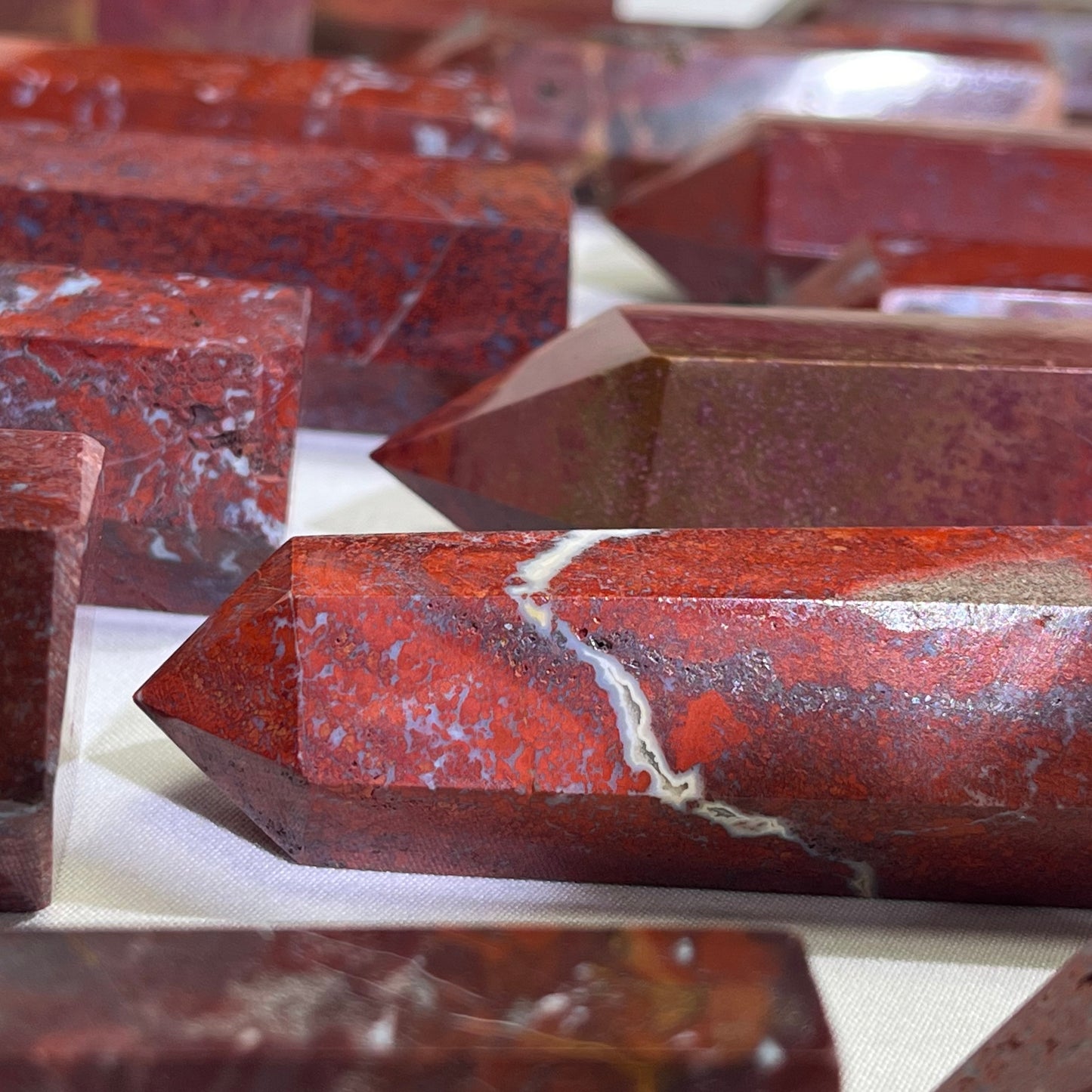 Red Warring Agate Point Wholesale Point