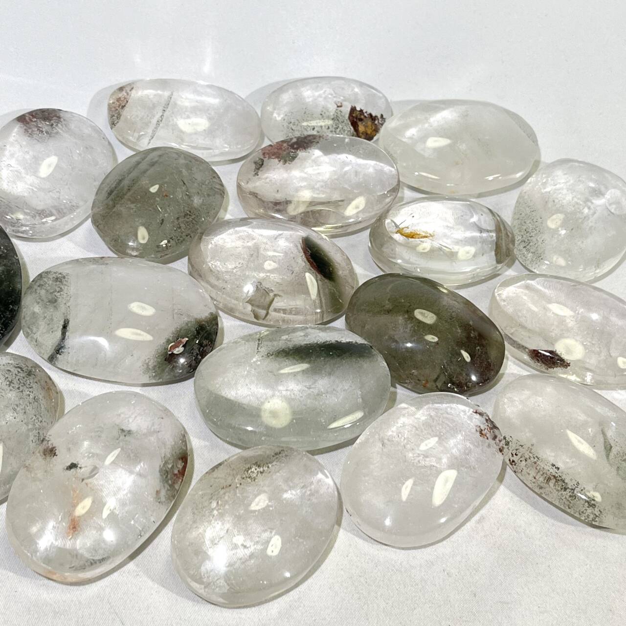 Garden Quartz Palm