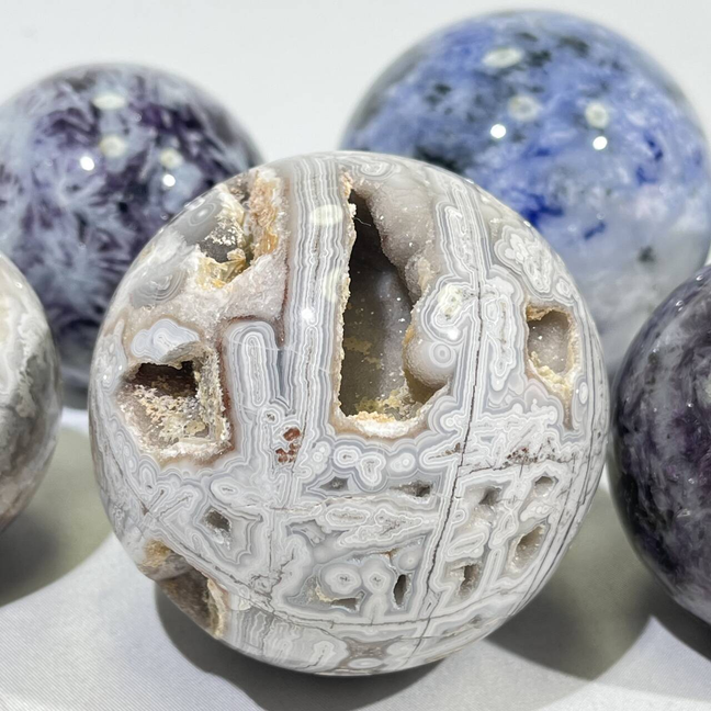 2.3-2.9' Differnet Style High Quality Spheres
