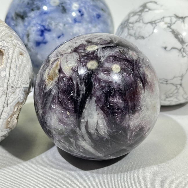 2.3-2.9' Differnet Style High Quality Spheres