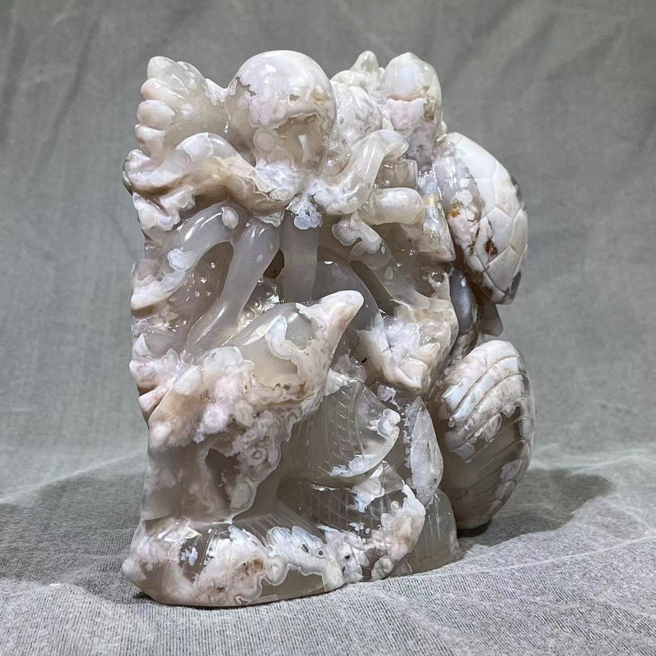 Flower Agate Sea Animal Carving