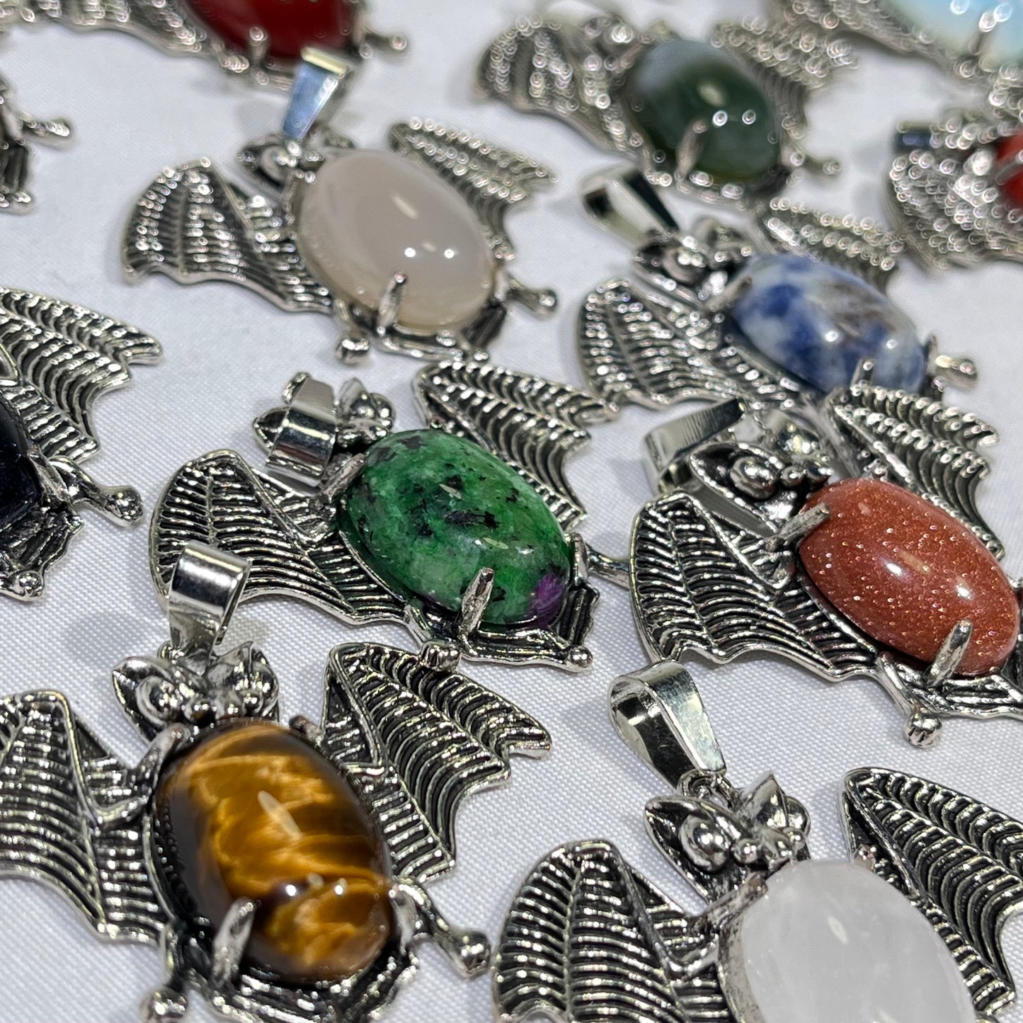 11 Types 1.2' Bat Pendant