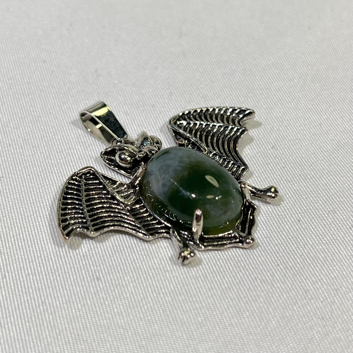 11 Types 1.2' Bat Pendant