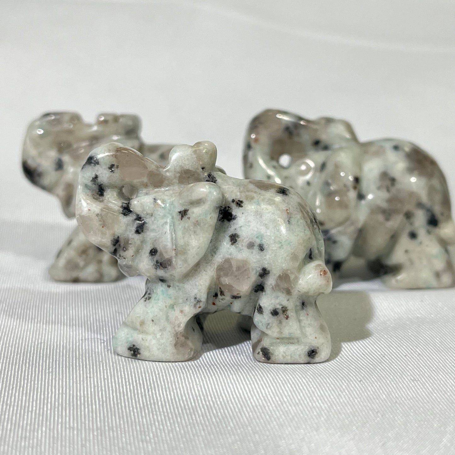 8 Types 1.5' Elephant Crystal Carving Wholesale
