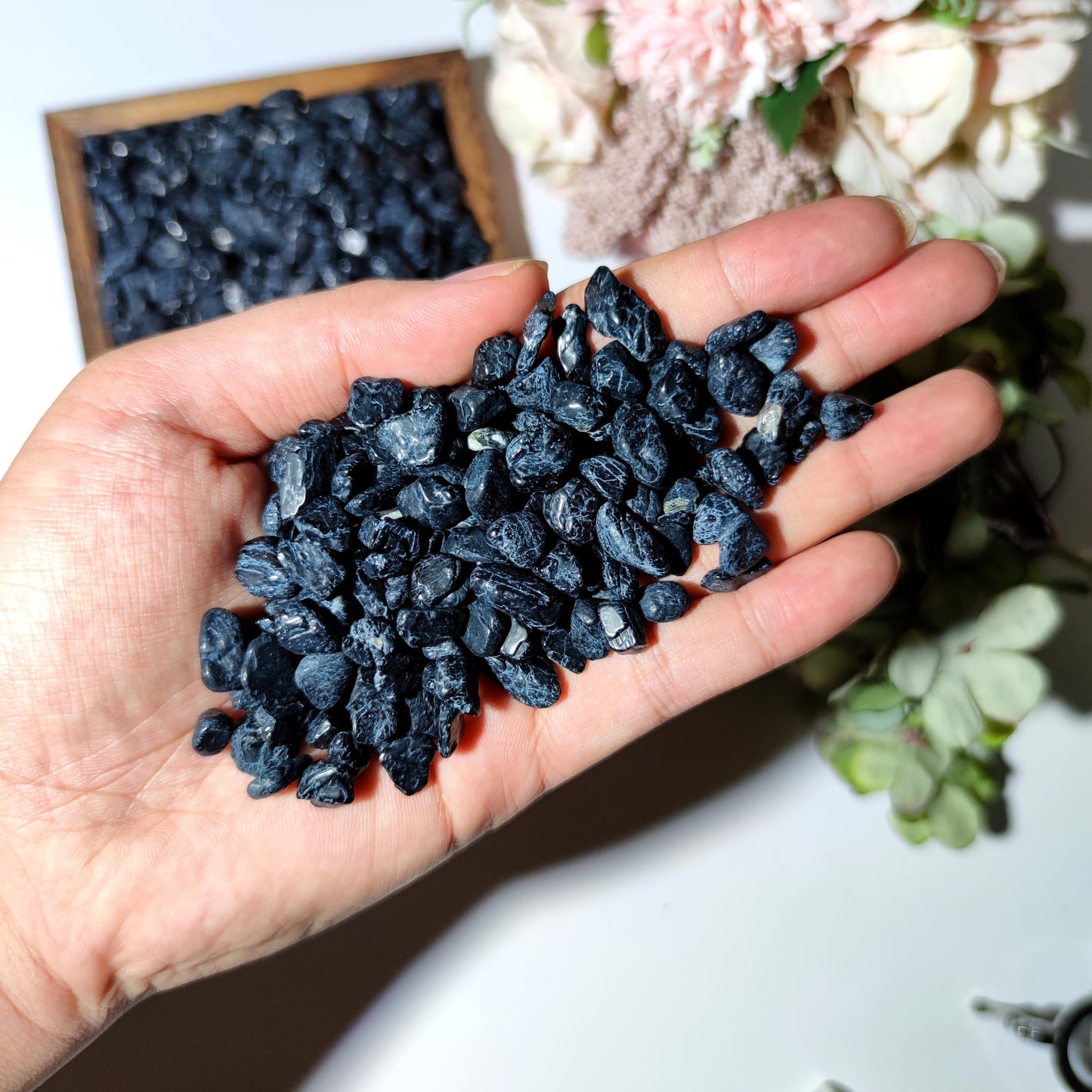 Black Tourmaline Tumbled Chips,Black Tourmaline Gemstone Undrilled Chips,Black Tourmaline Crystal