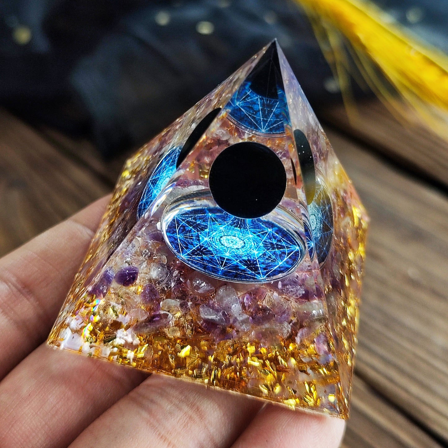 Resin Handmade Planet with Star Pyramid,Home Office Decor Orgone Pyramid, Peridot  Olivine  Reiki Pyramid, Positive Energy Generator,Chakras