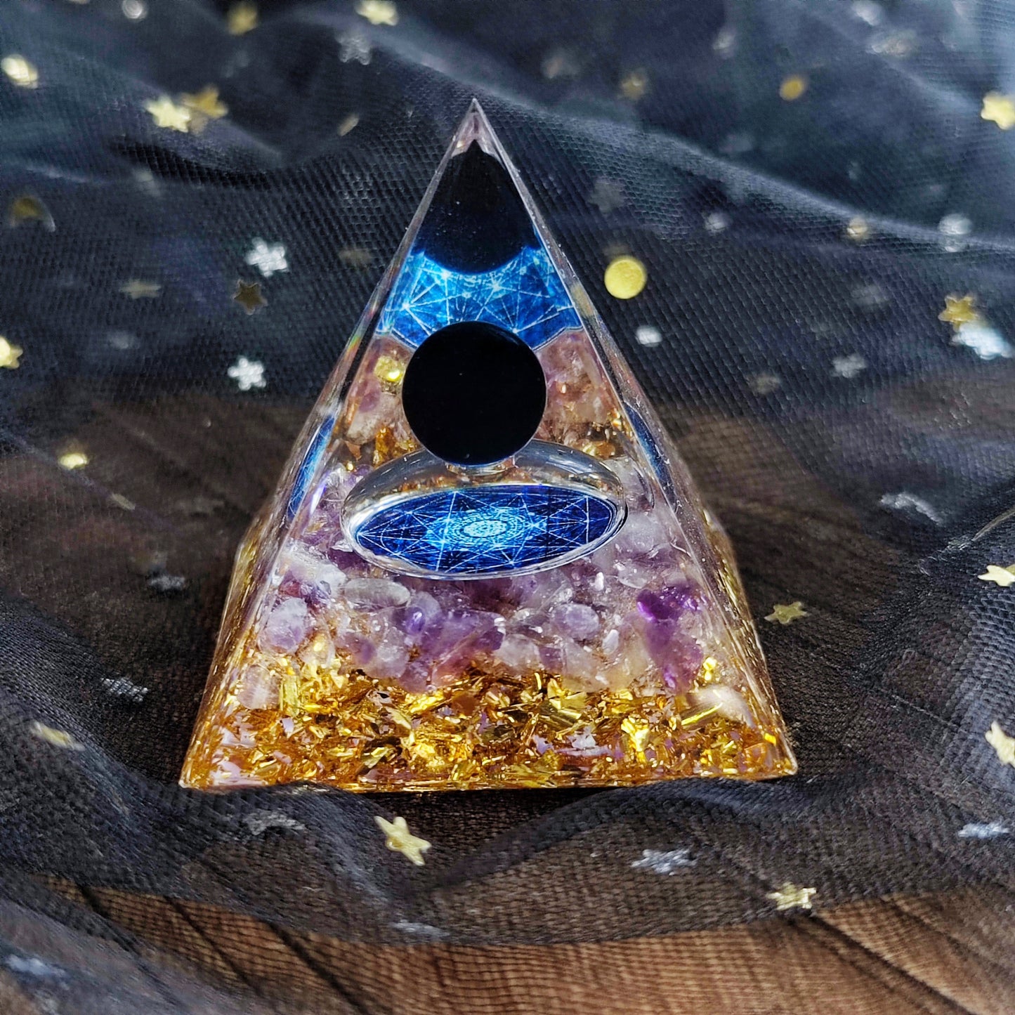 Resin Handmade Planet with Star Pyramid,Home Office Decor Orgone Pyramid, Peridot  Olivine  Reiki Pyramid, Positive Energy Generator,Chakras