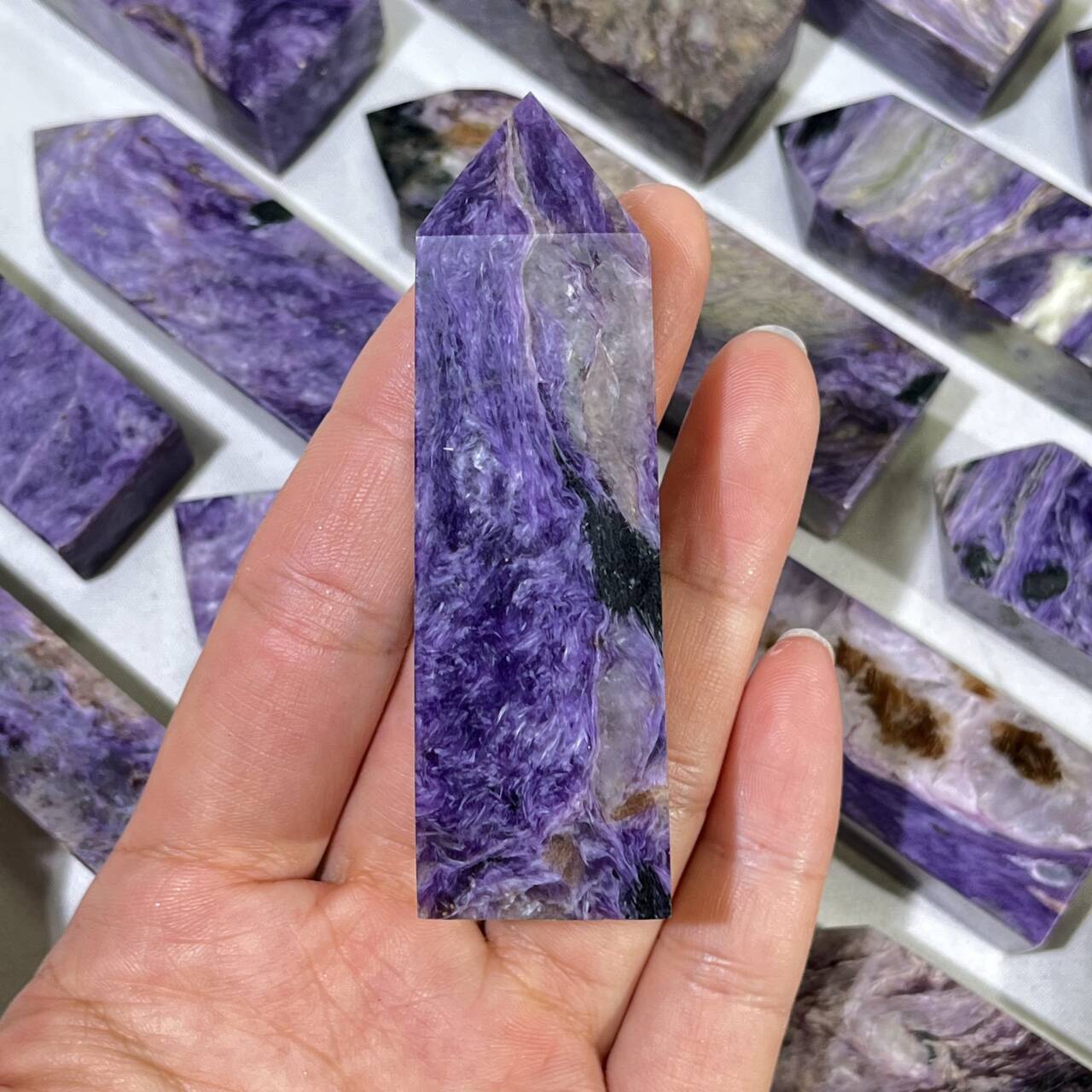 3-3.2' Charoite Point