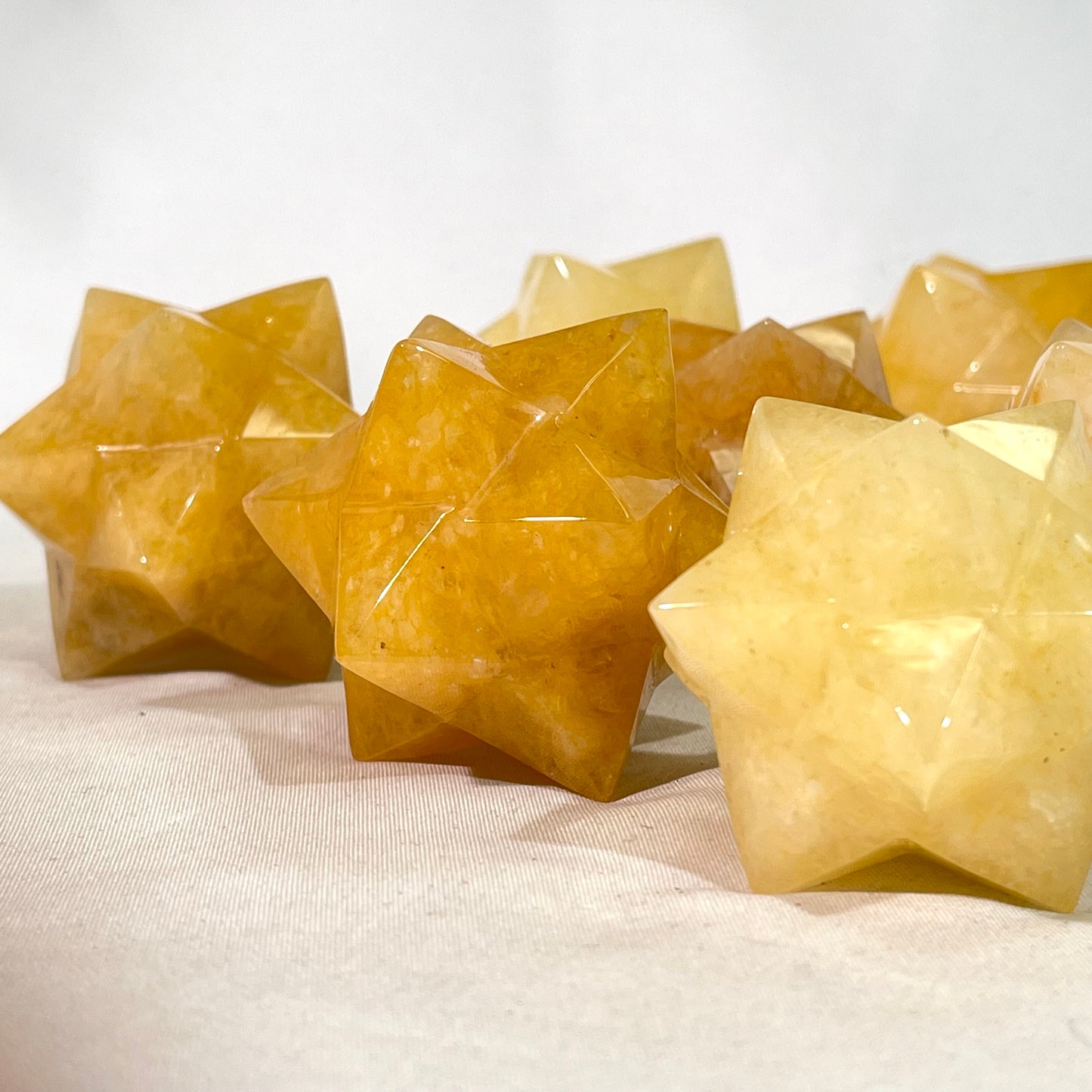 Golden Healer Makarba Carving
