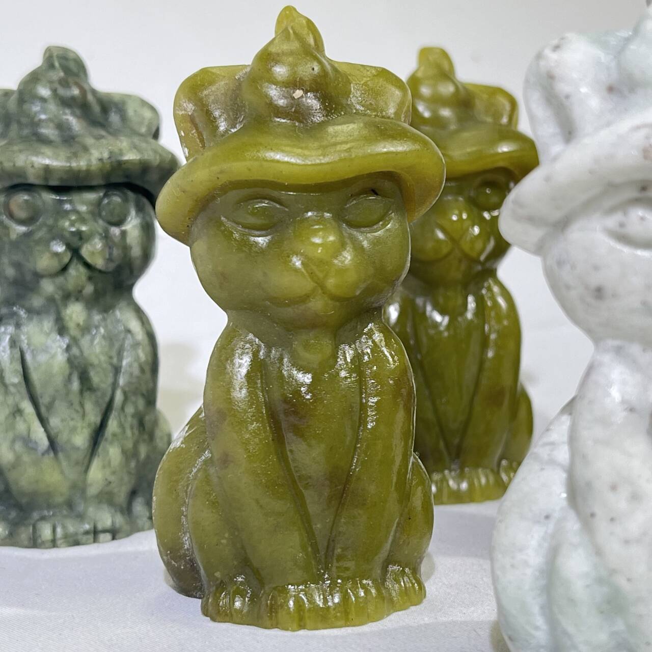 Jade Cat Carving