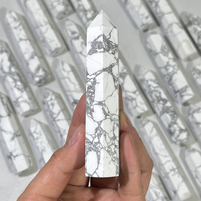 3.7-3.9'  Howlite  Point