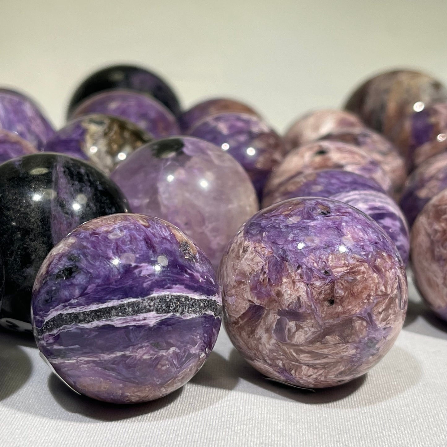 32-42mm Charoite Sphere Crystal Wholesale