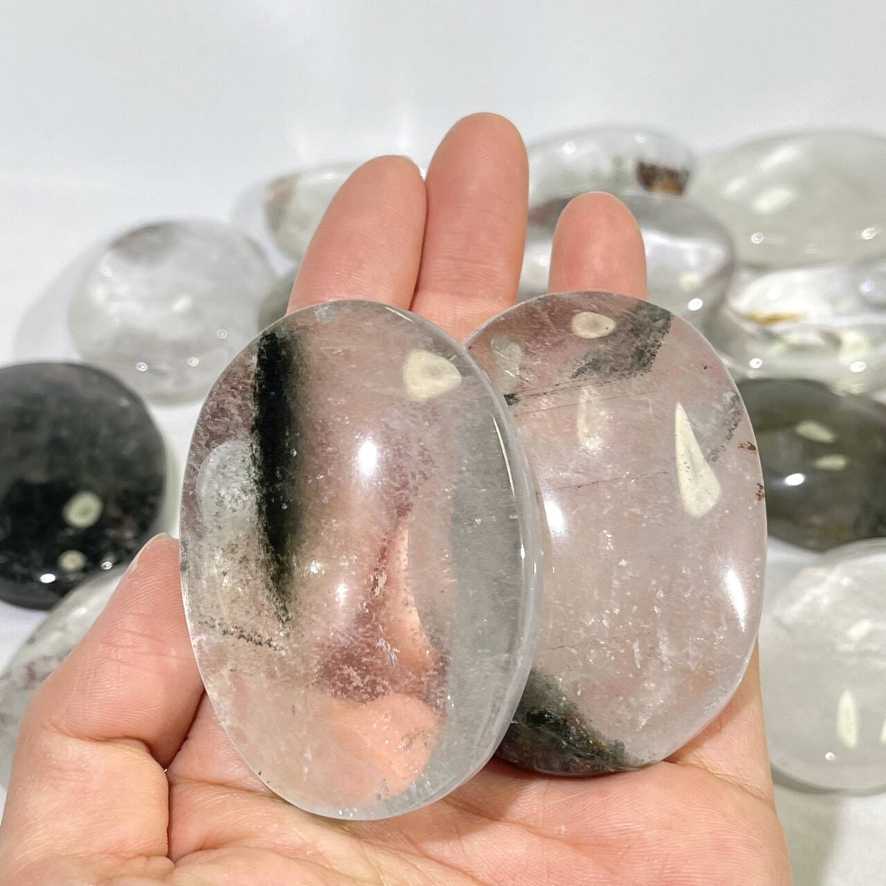 Garden Quartz Palm