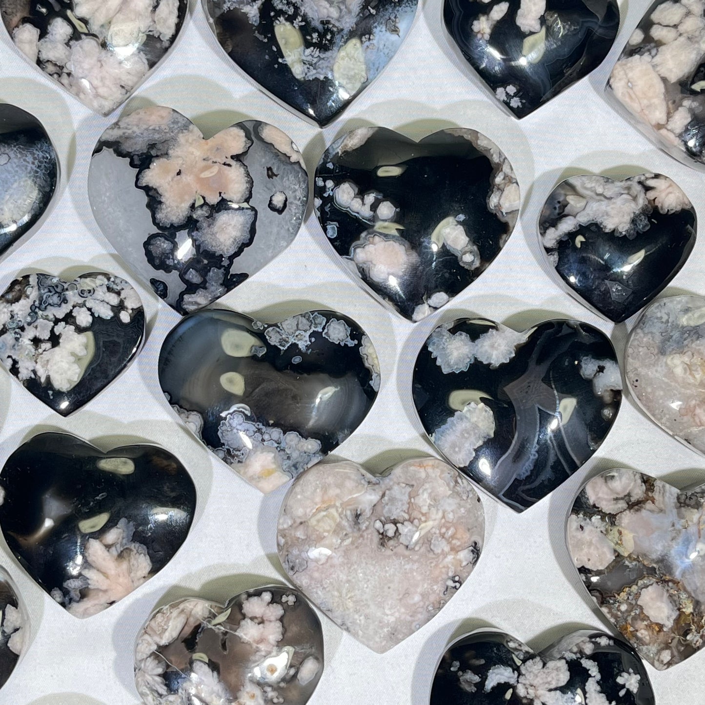 Black Sakura Agate Heart Carving Wholesale Crystal